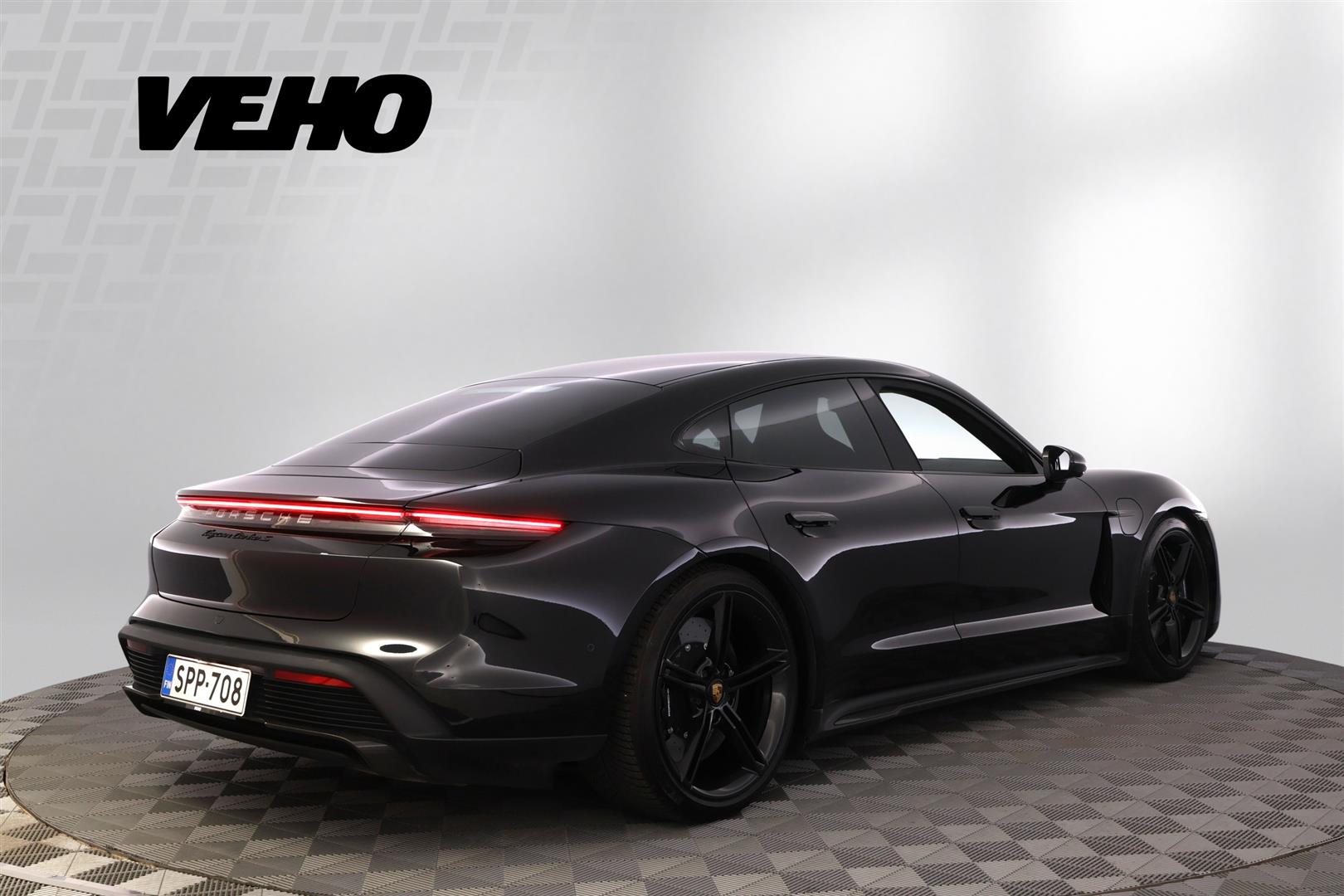 Porsche Taycan Turbo S 2020, kuva 5/39