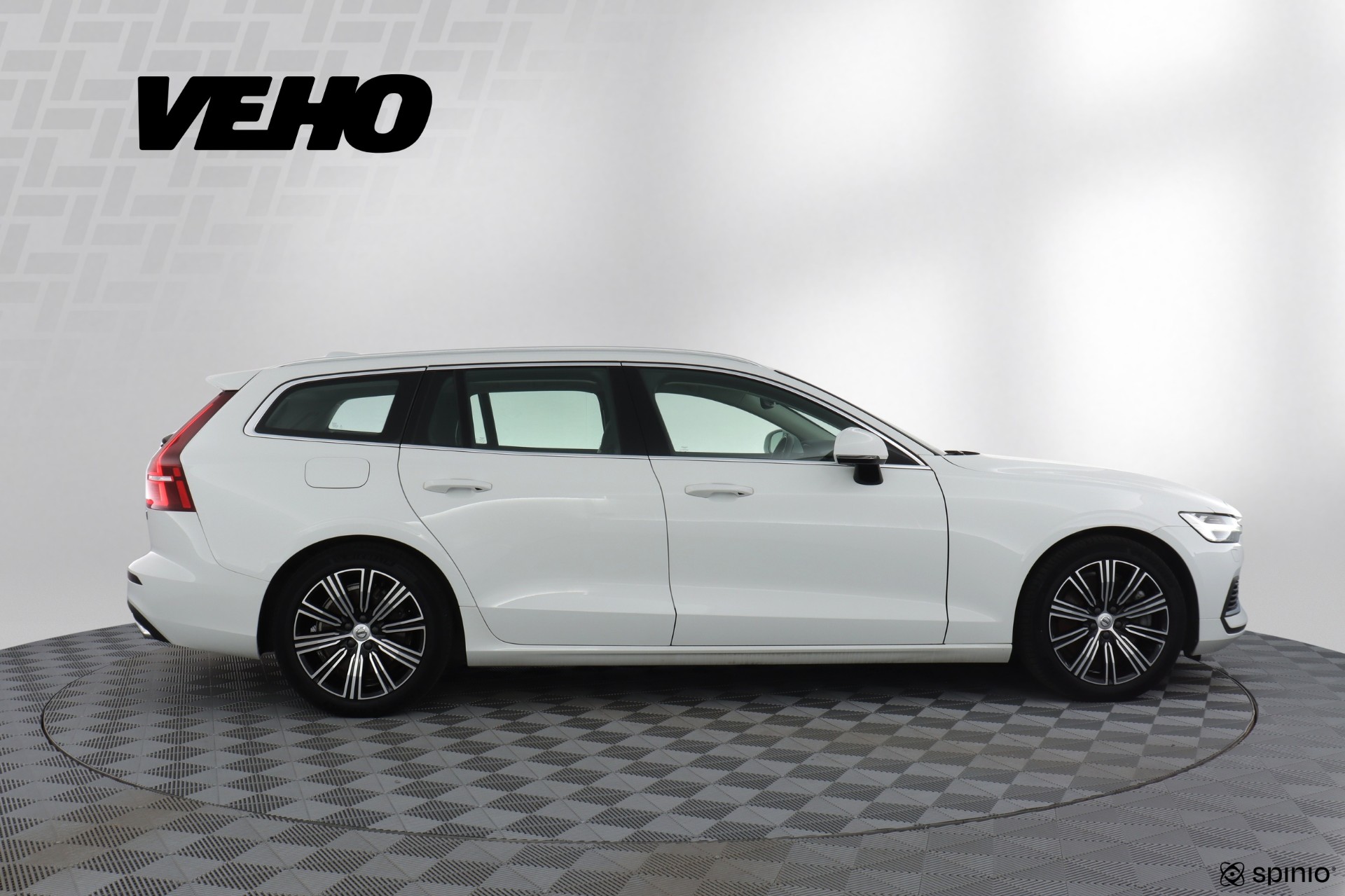 Volvo V60 2020, kuva 5/22