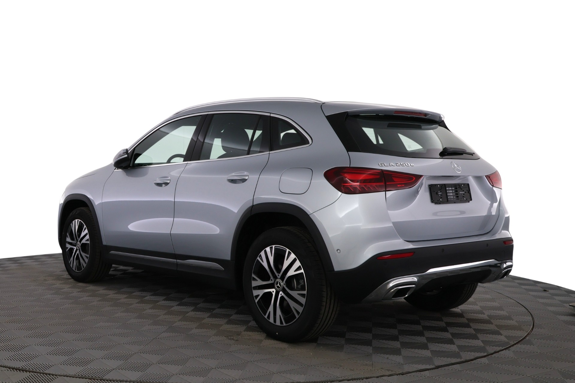 Mercedes-Benz GLA 2026, kuva 3/31