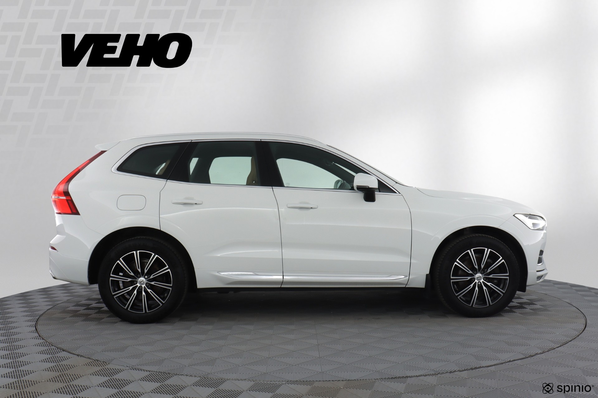 Volvo XC60 2019, kuva 6/24
