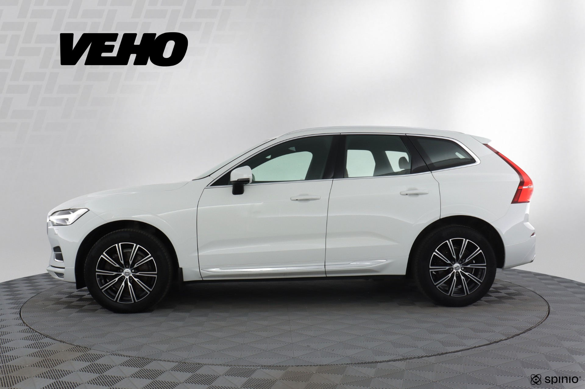 Volvo XC60 2019, kuva 2/24