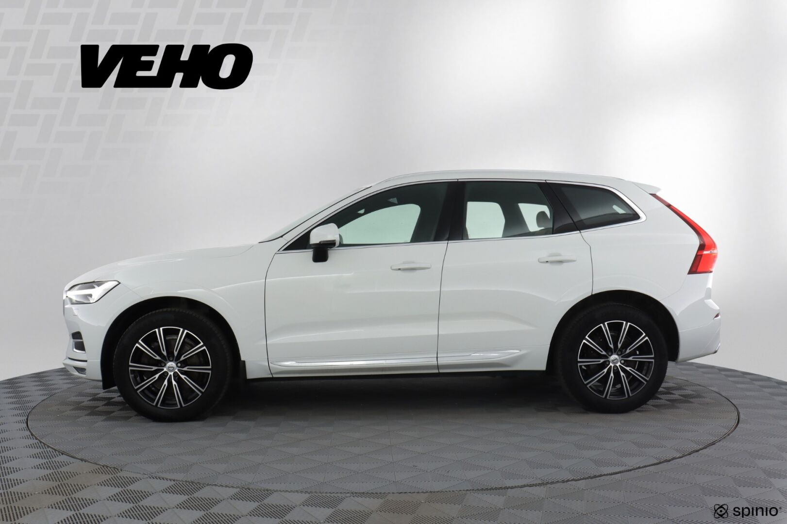 Volvo XC60 2019, bild 2/24