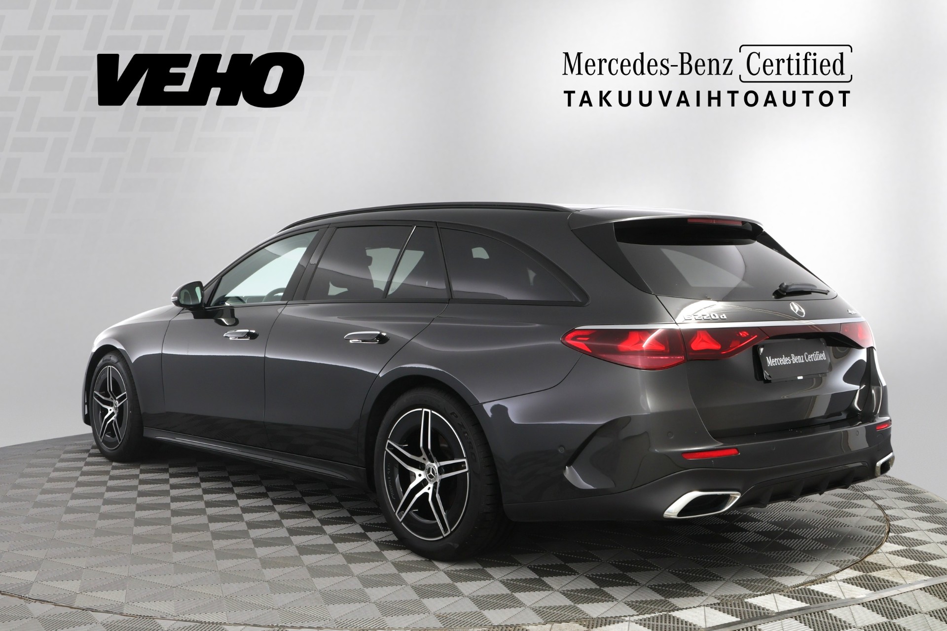 Mercedes-Benz E 220 d 4MATIC T A AMG 2025, photo 3/31