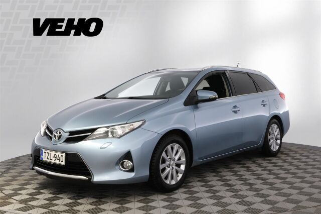 Toyota Auris 2014