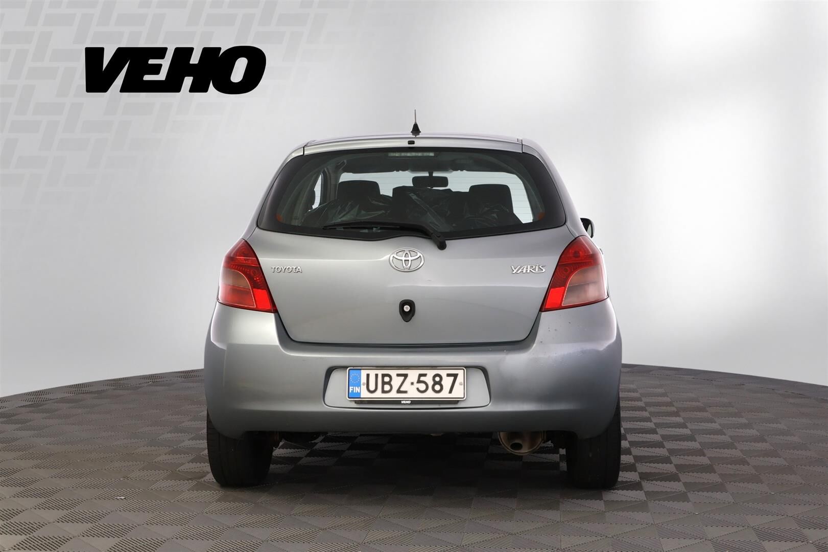 Toyota Yaris 1,3 VVT-i Linea Sol 5ov 2006, photo 4/29