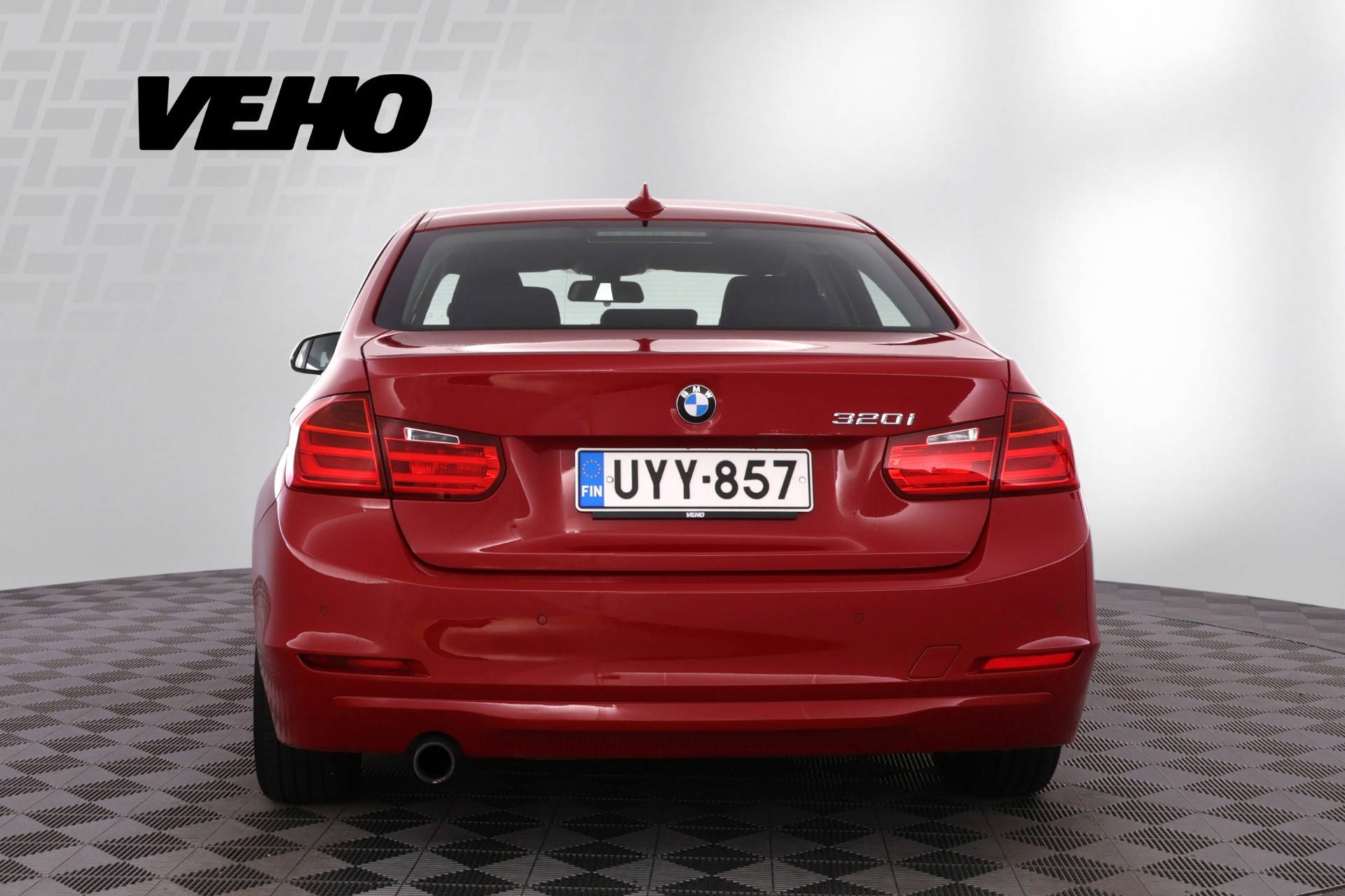 BMW 320 F30 Sedan 320i 2014, kuva 4/26