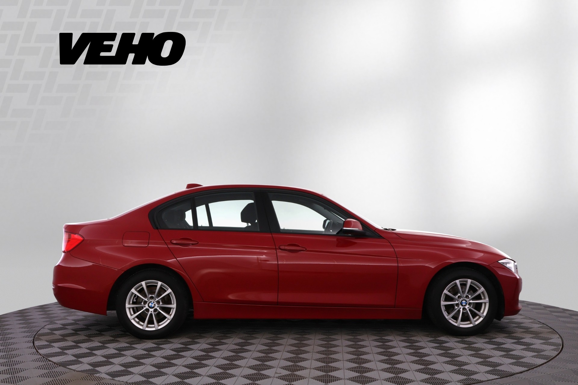 BMW 320 F30 Sedan 320i 2014, kuva 6/26