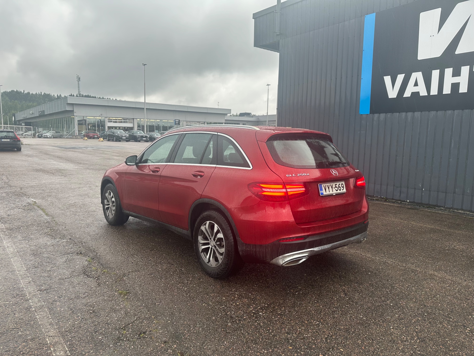 Mercedes-Benz GLC 2016, kuva 2/3