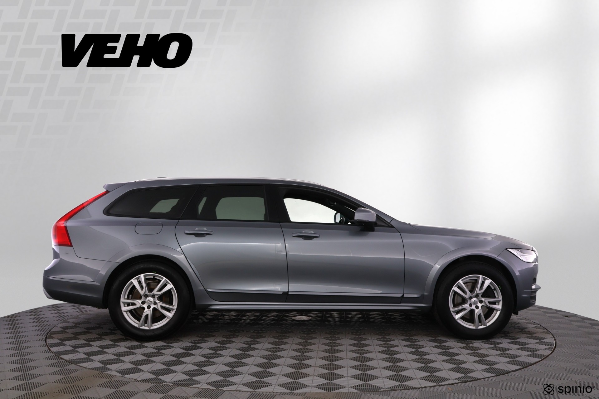 Volvo V90 Cross Country 2017, kuva 6/26