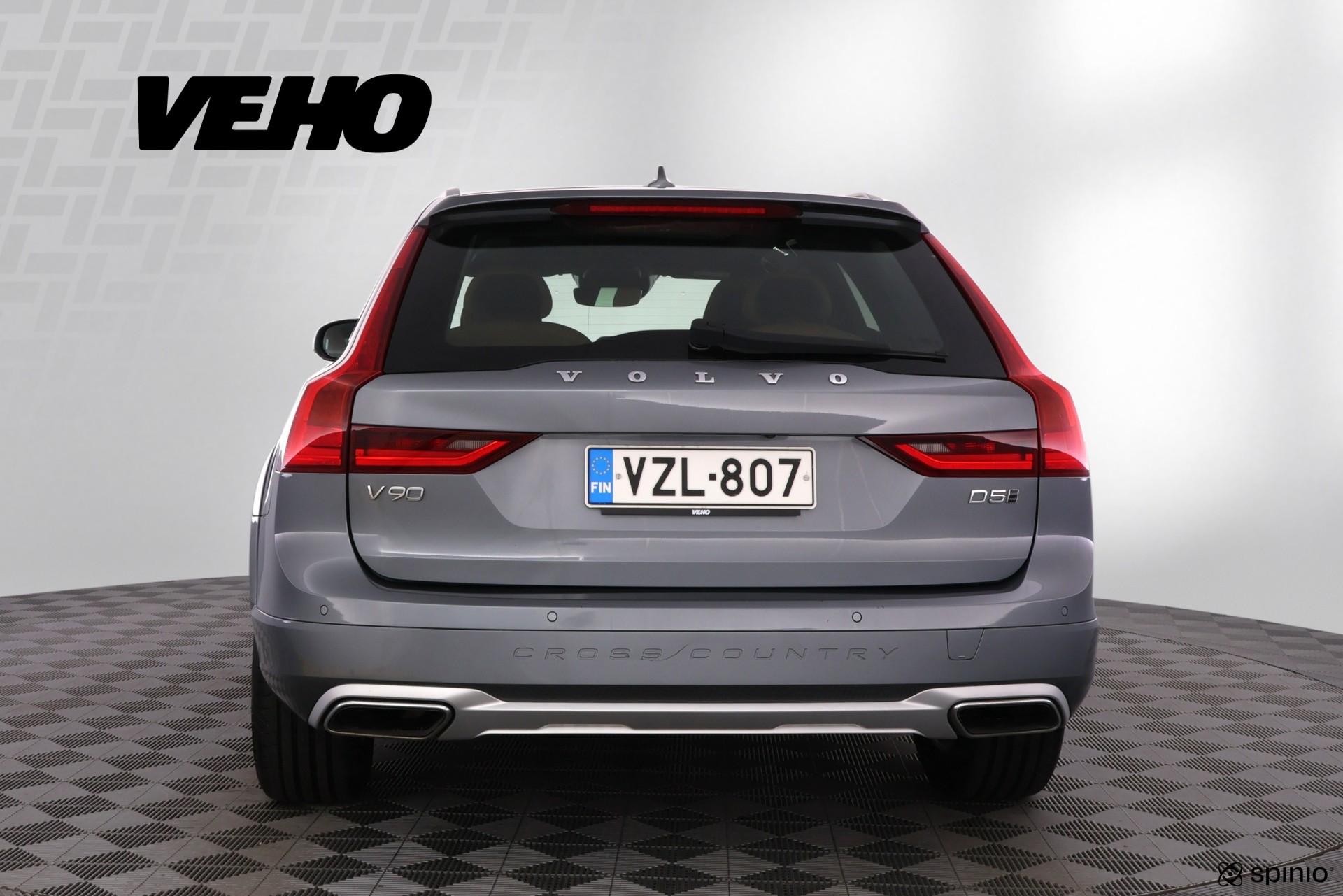 Volvo V90 Cross Country 2017, kuva 4/26