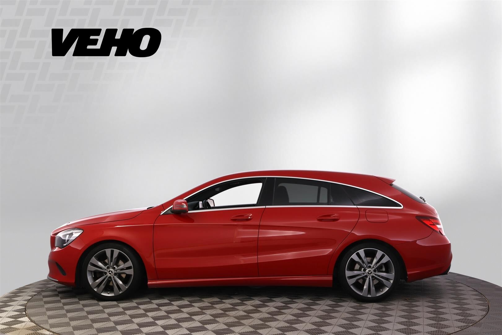 Mercedes-Benz CLA 2018, kuva 2/35