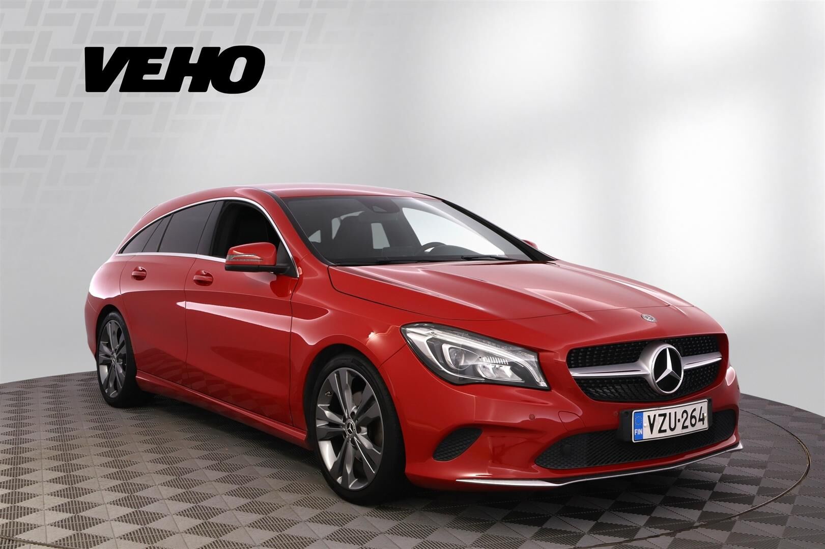 Mercedes-Benz CLA 2018, kuva 7/35