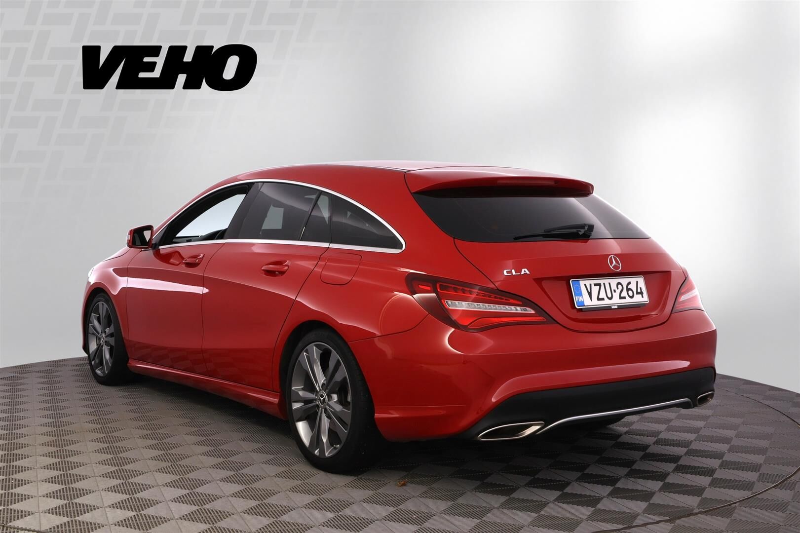 Mercedes-Benz CLA 2018, kuva 3/35