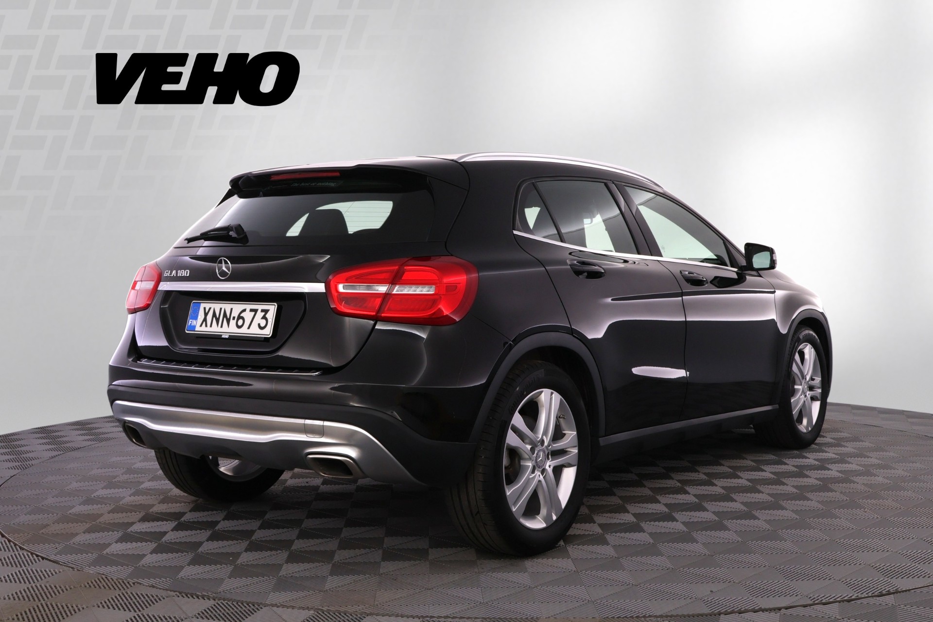Mercedes-Benz GLA 180 A Premium Business 2015, kuva 5/26