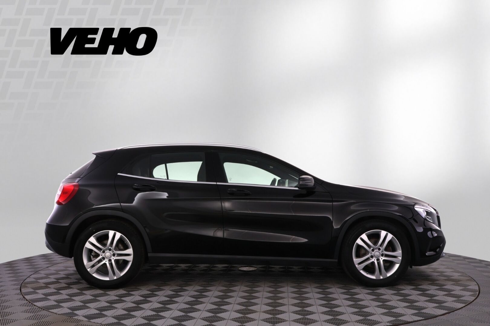 Mercedes-Benz GLA 180 A Premium Business 2015, bild 6/26