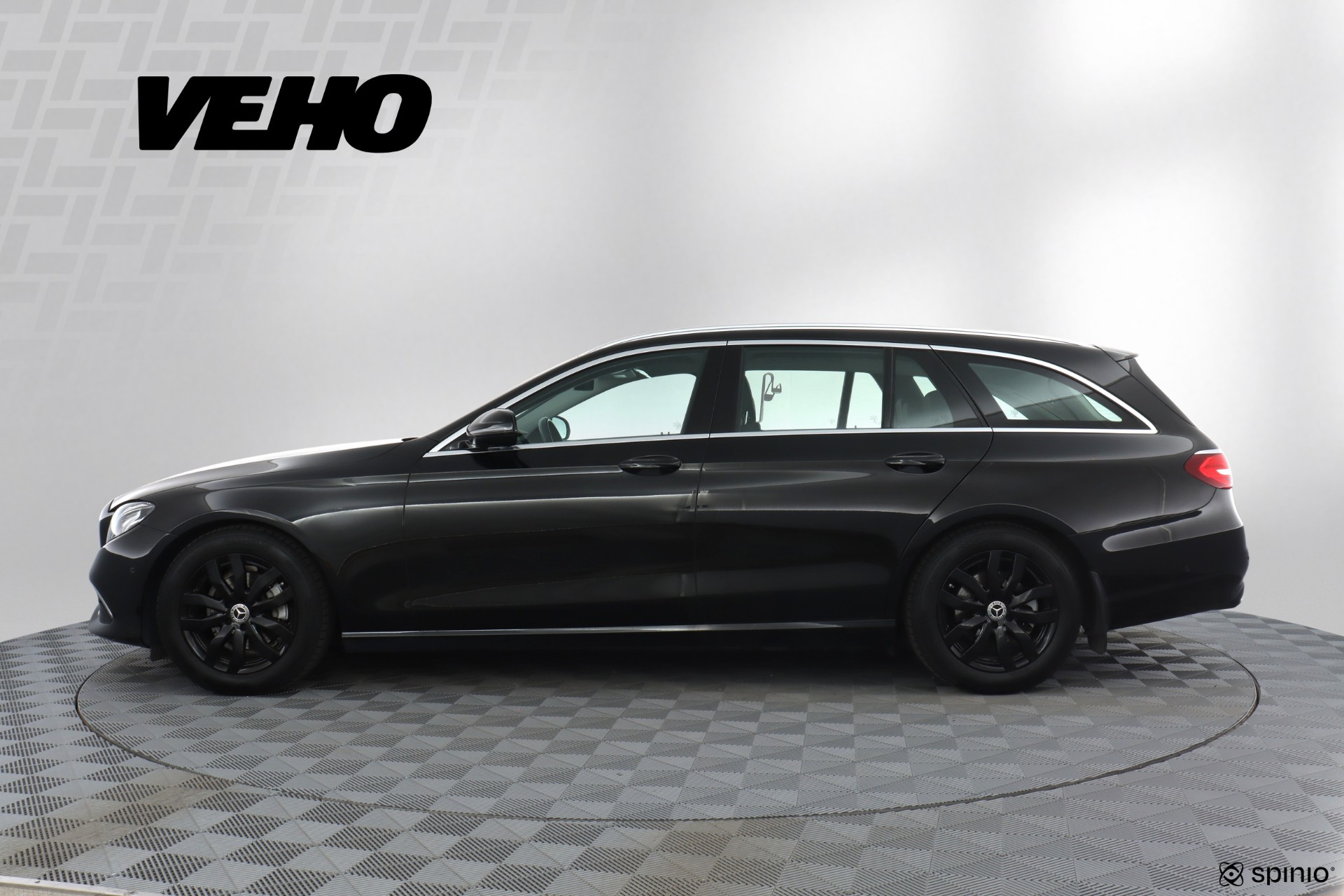 Mercedes-Benz E 2020, kuva 2/22