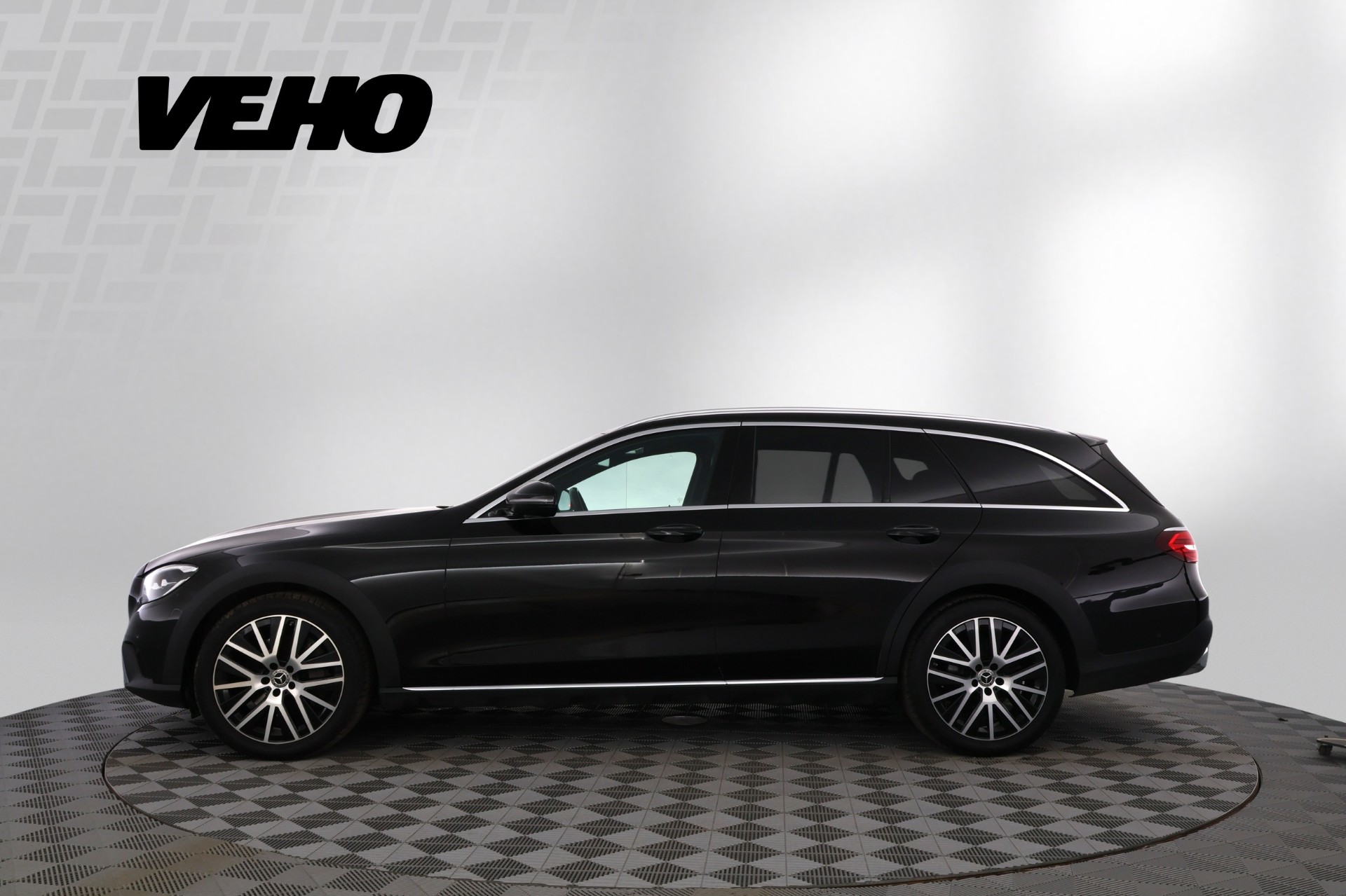 Mercedes-Benz E 2021, kuva 6/31