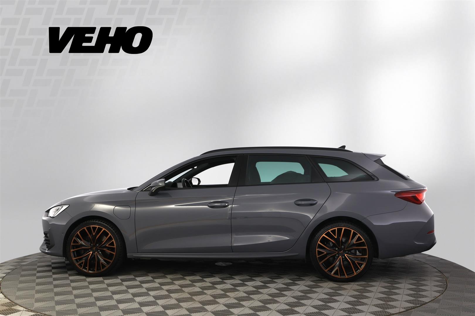 Cupra Leon Sportstourer 2020, kuva 2/27