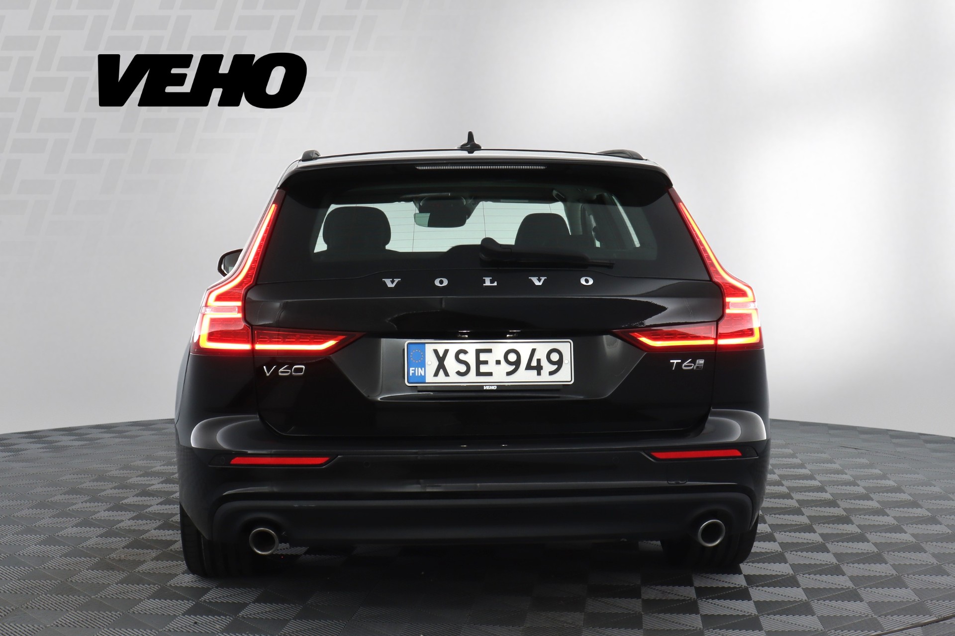 Volvo V60 T6 TwE AWD Momentum aut 2020, kuva 3/21