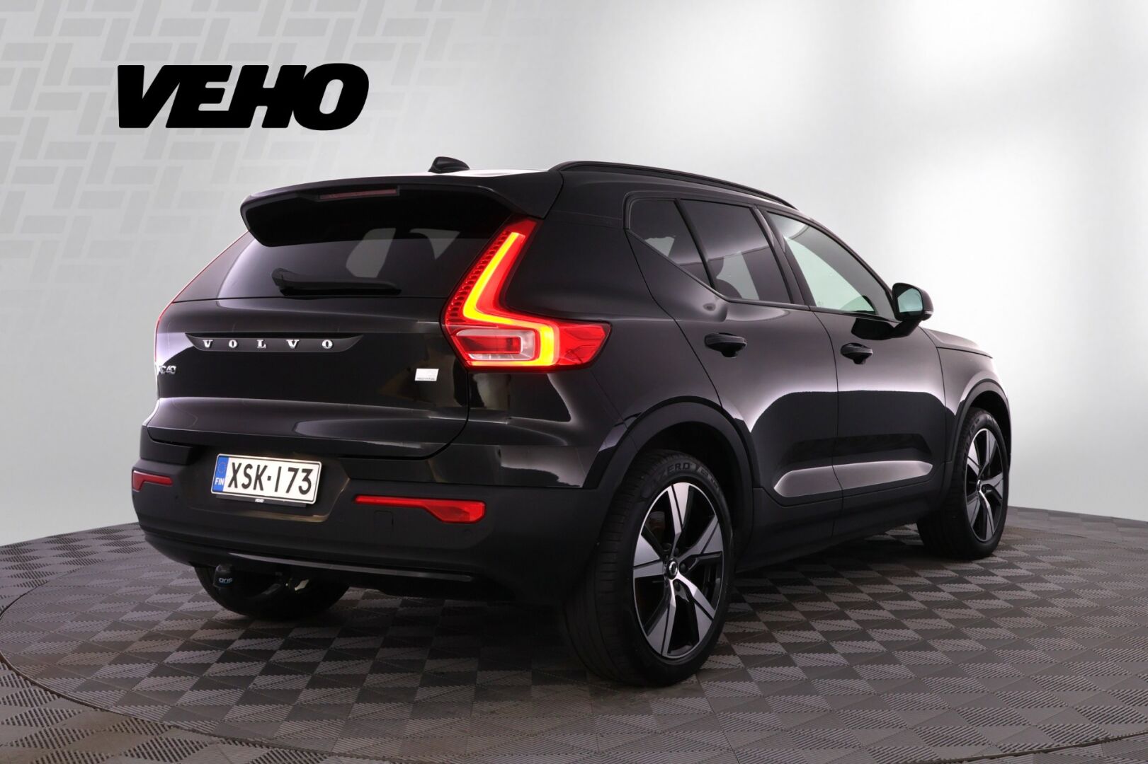 Volvo XC40 P8 AWD Business R-Design aut 2021, bild 5/24