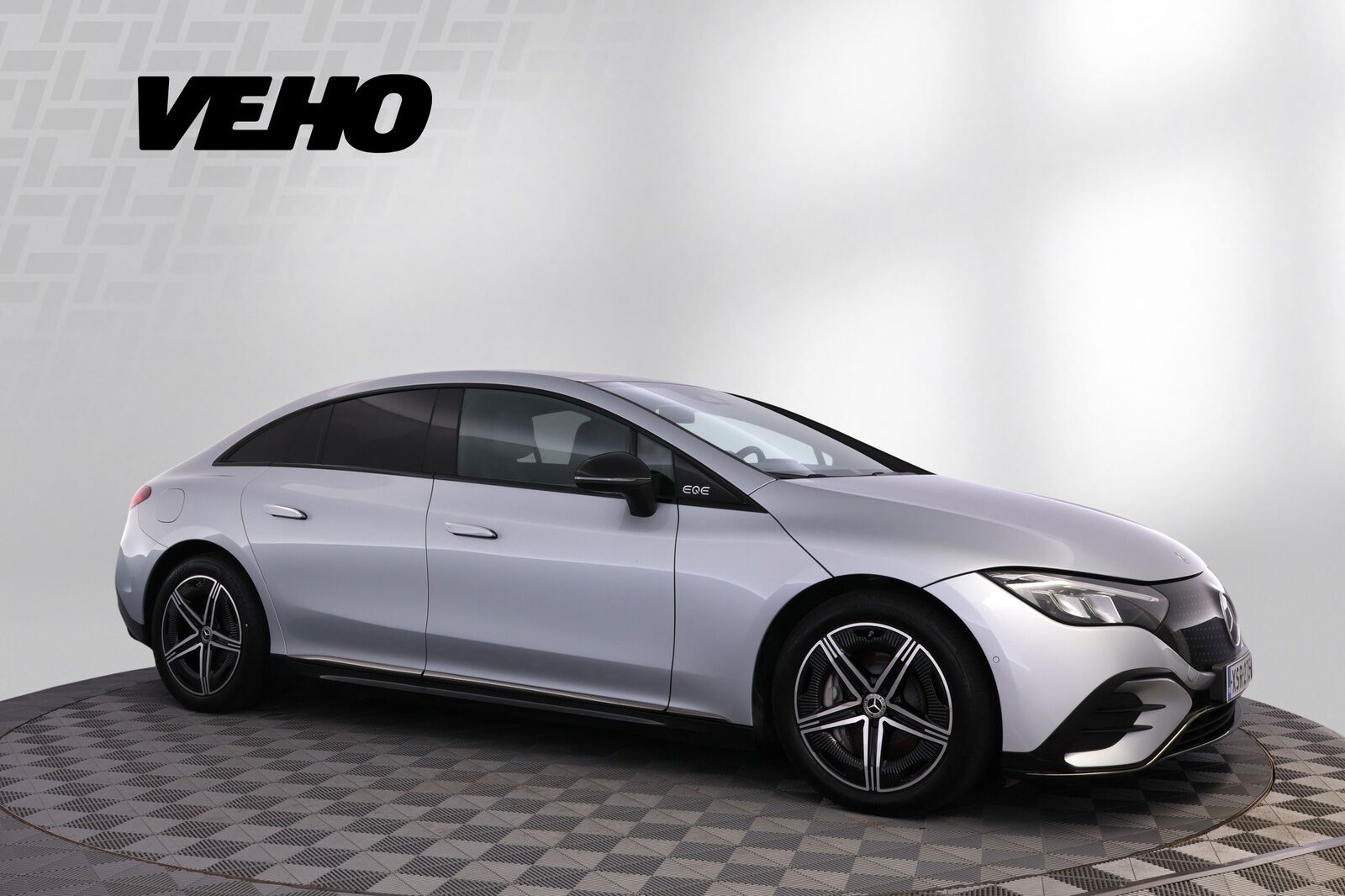 Mercedes-Benz EQE 350 4MATIC AMG 2024, bild 7/37