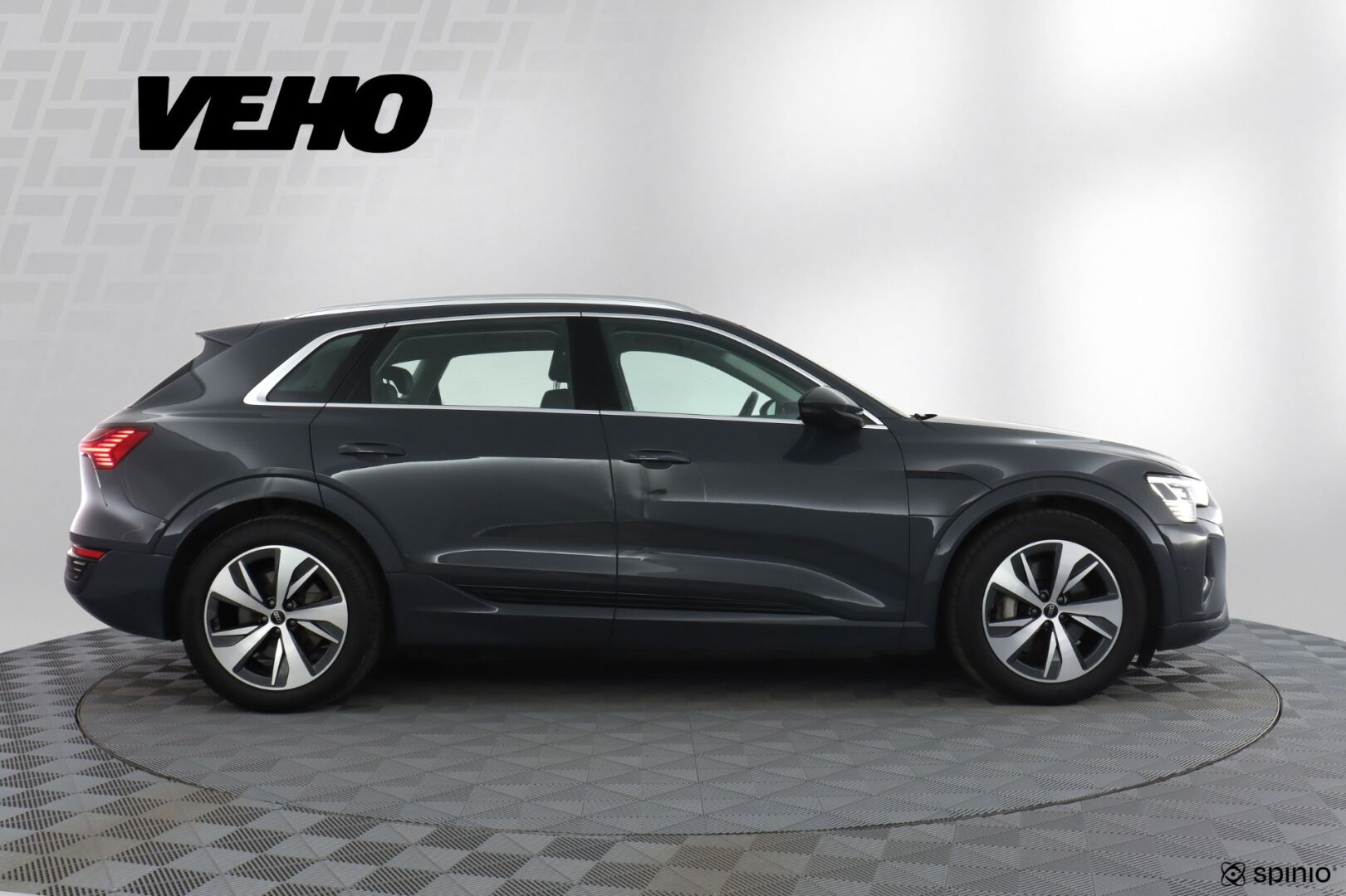 Audi Q8 e-tron 50 quattro Progress Plus 2024, bild 6/27