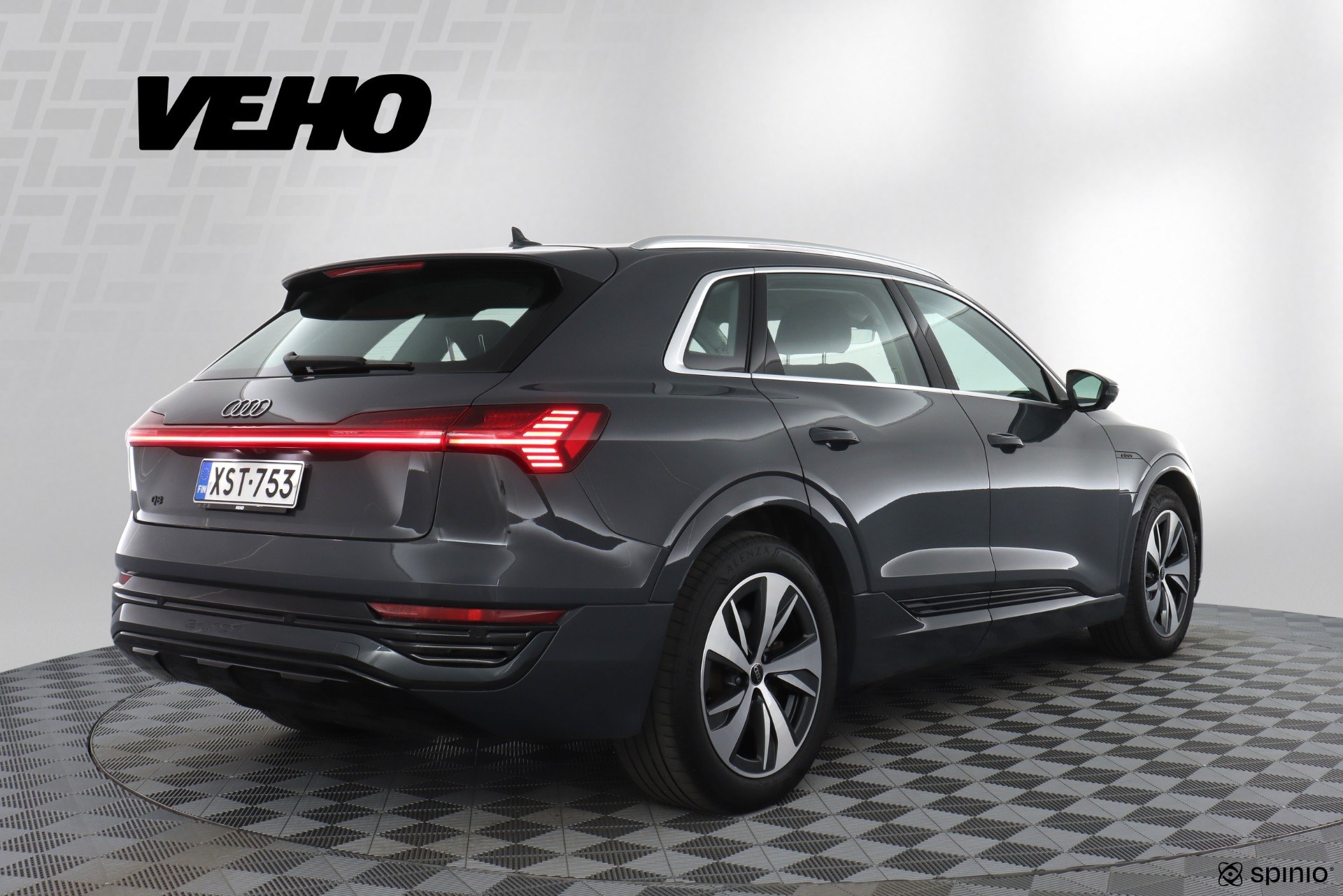Audi Q8 e-tron 50 quattro Progress Plus 2024, kuva 5/27