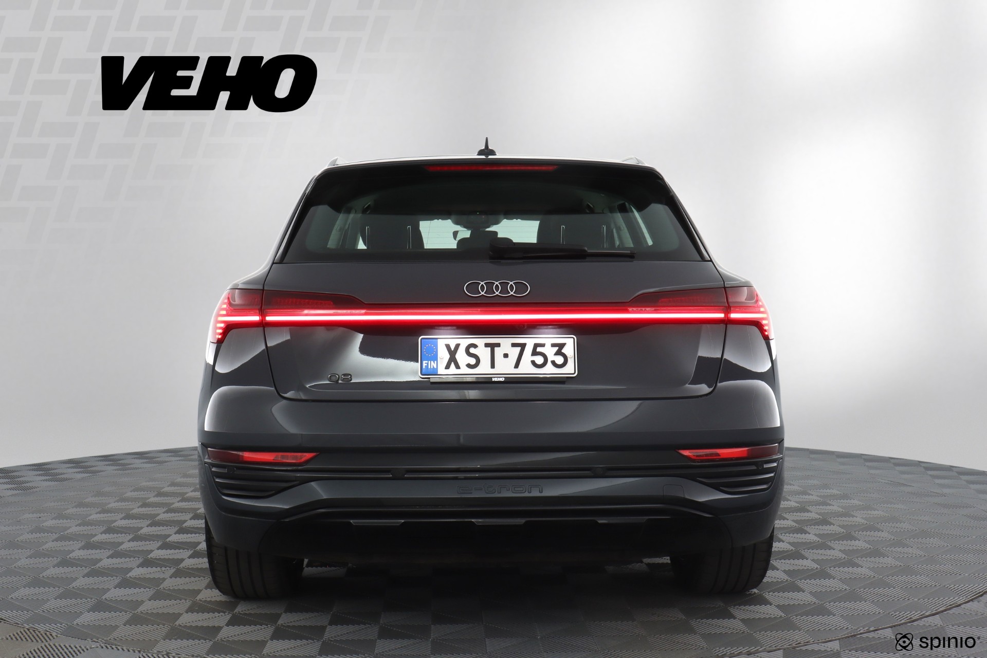 Audi Q8 e-tron 50 quattro Progress Plus 2024, kuva 4/27