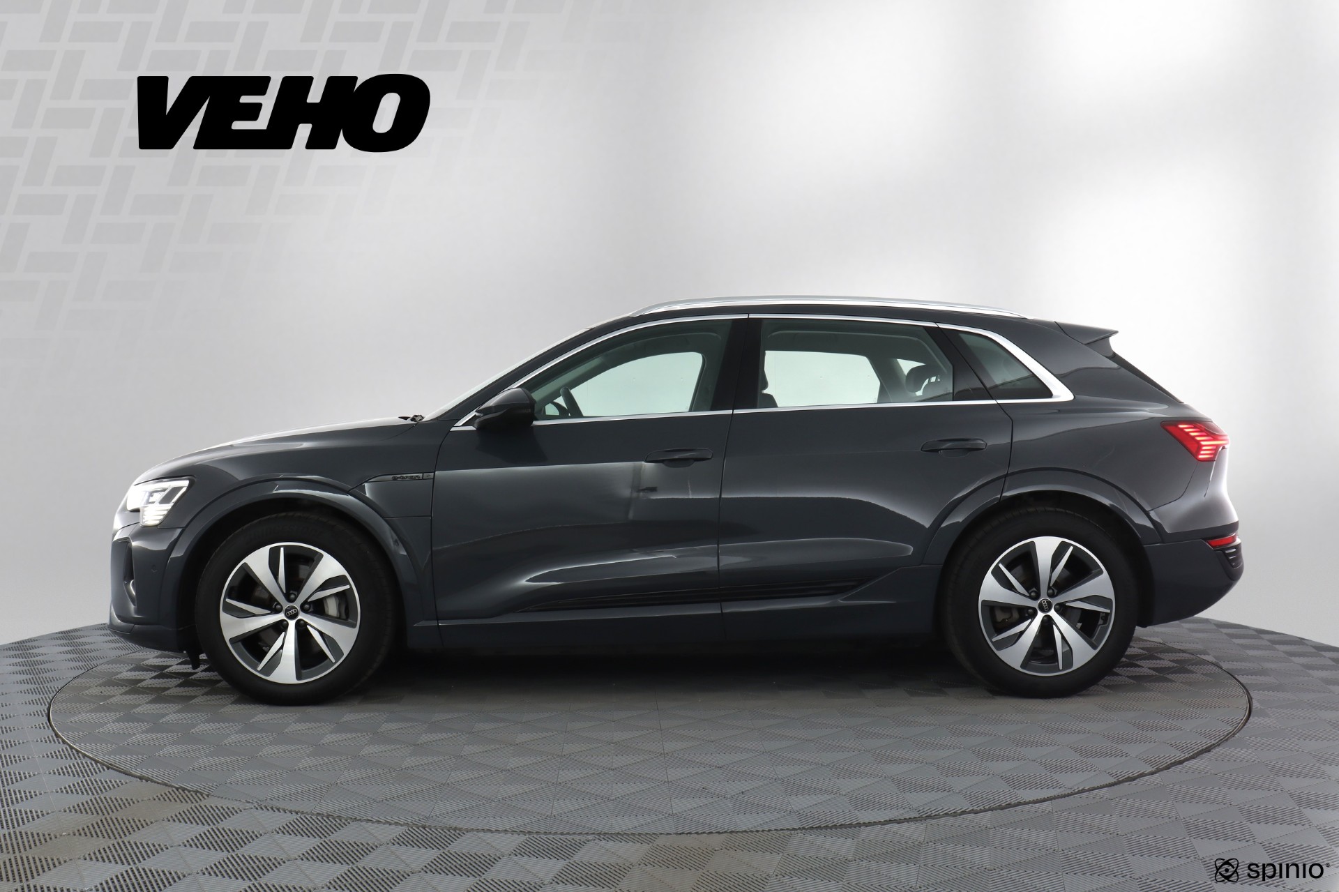 Audi Q8 e-tron 50 quattro Progress Plus 2024, kuva 2/27