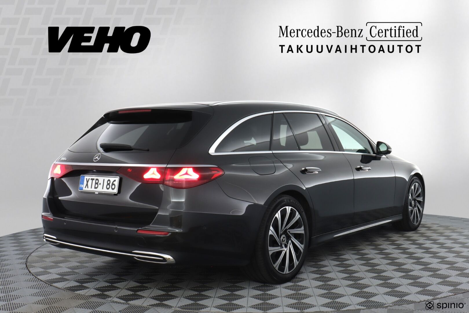 Mercedes-Benz E 300 e T A 2023, bild 5/27