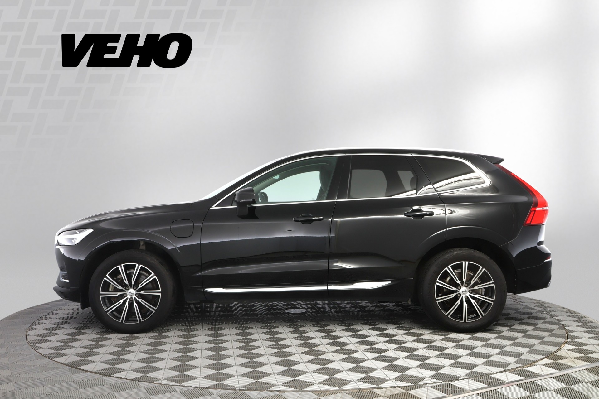 Volvo XC60 T6 TwE AWD Inscription aut. 2021, kuva 2/33