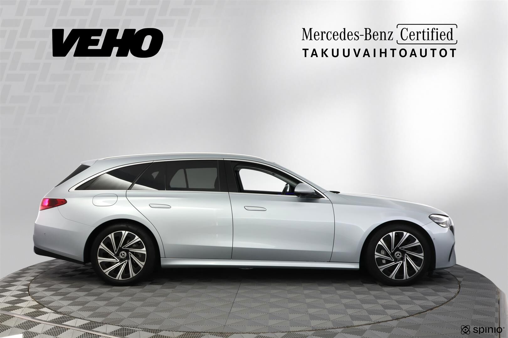 Mercedes-Benz E 300 de 4MATIC T A 2023, bild 6/30