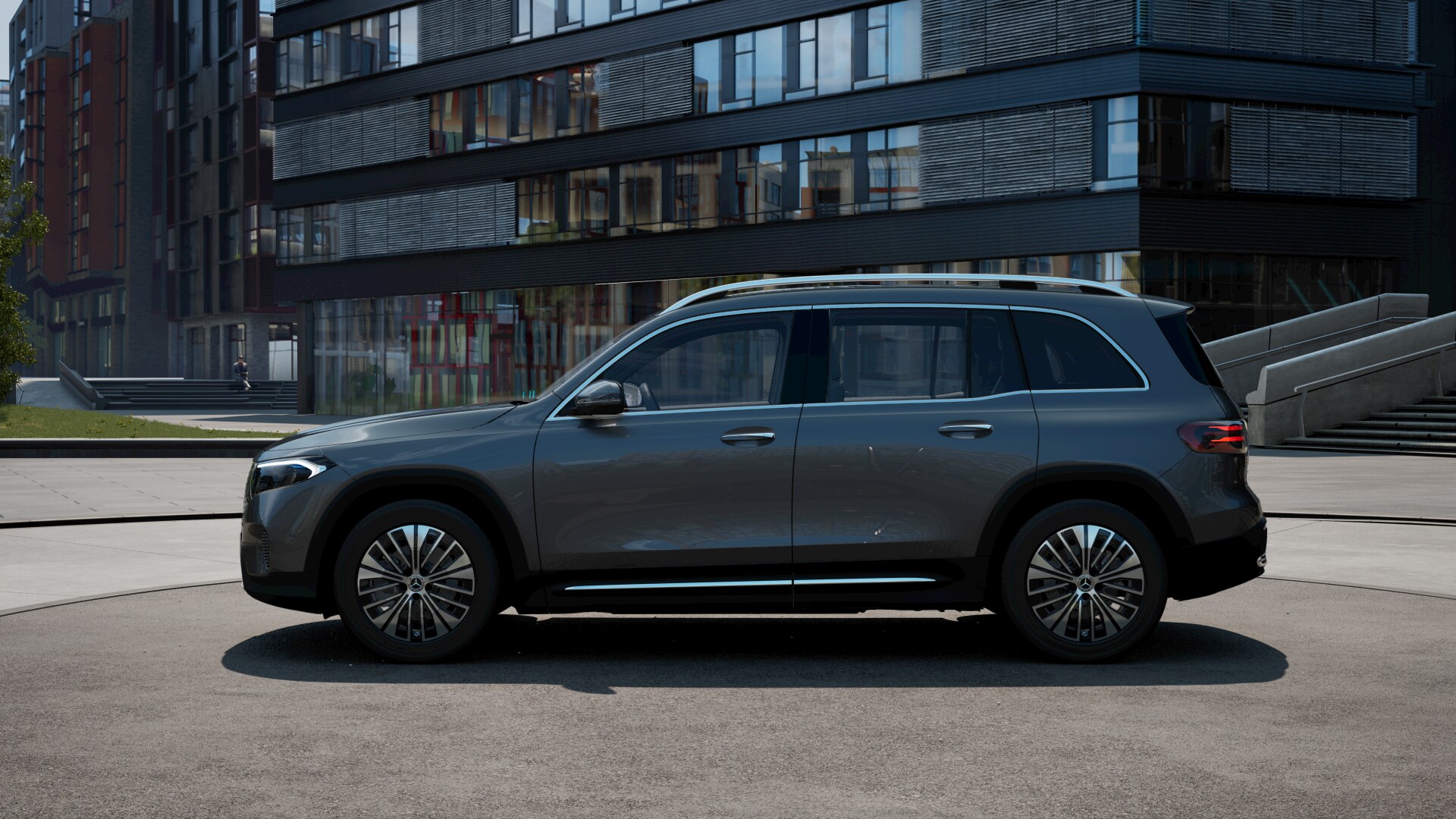 Mercedes-Benz EQB 2025, photo 2/10