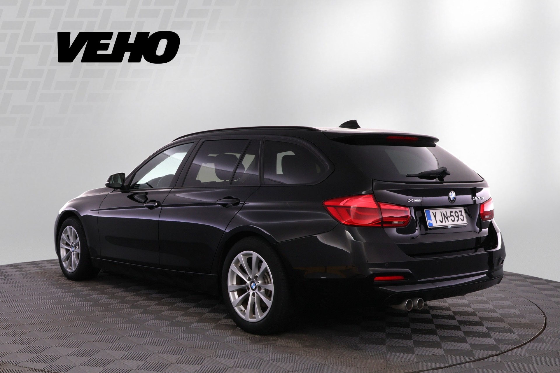 BMW 320 2017, kuva 3/22