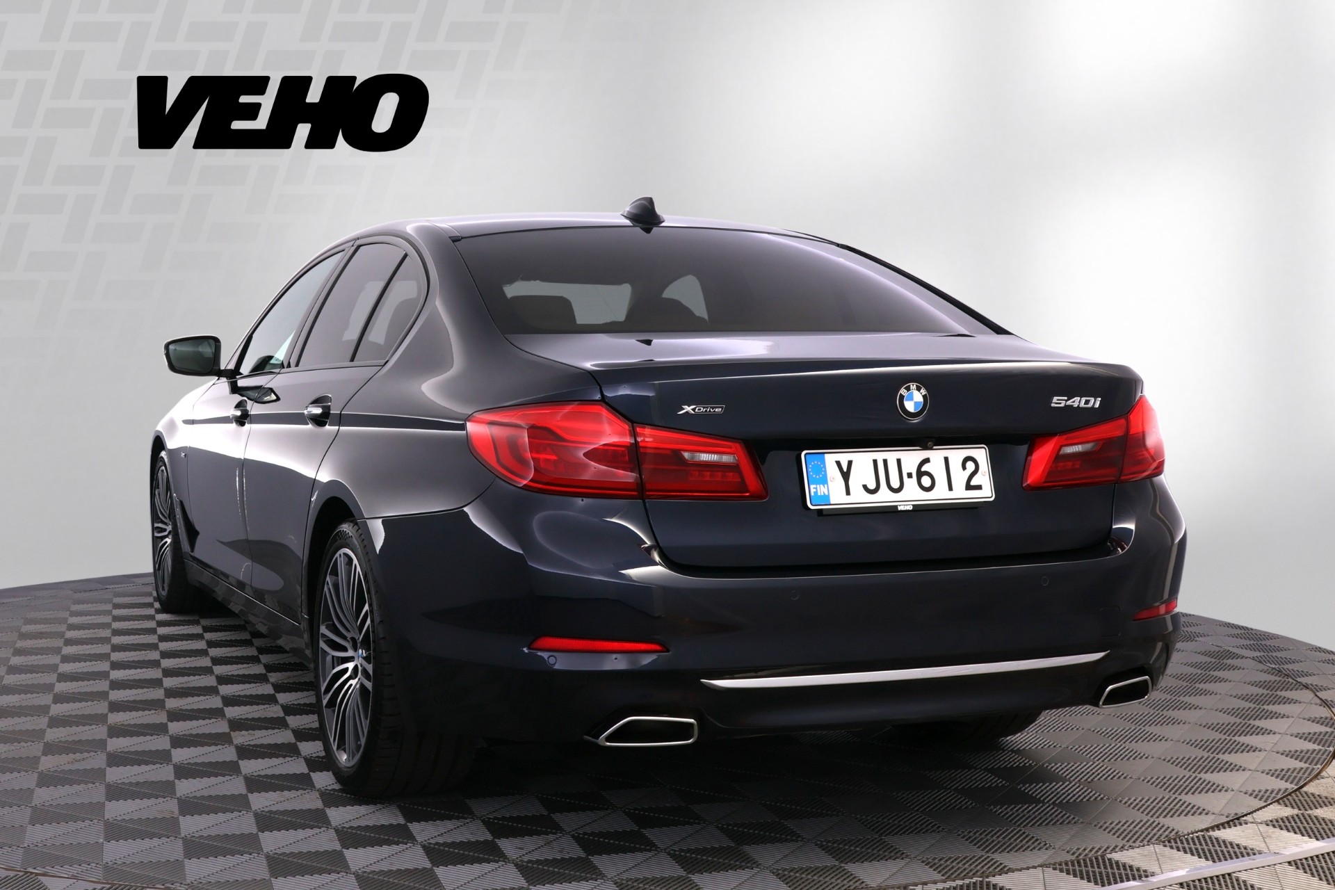 BMW 540 2018, kuva 4/39