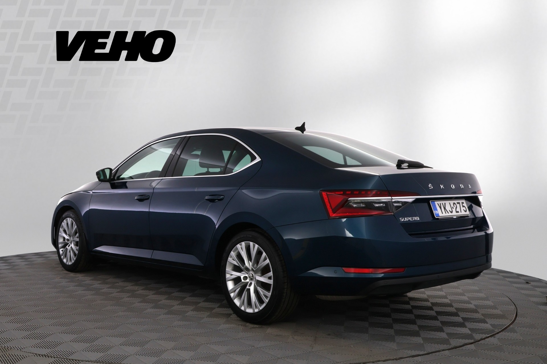 Skoda Superb 2020, kuva 3/27