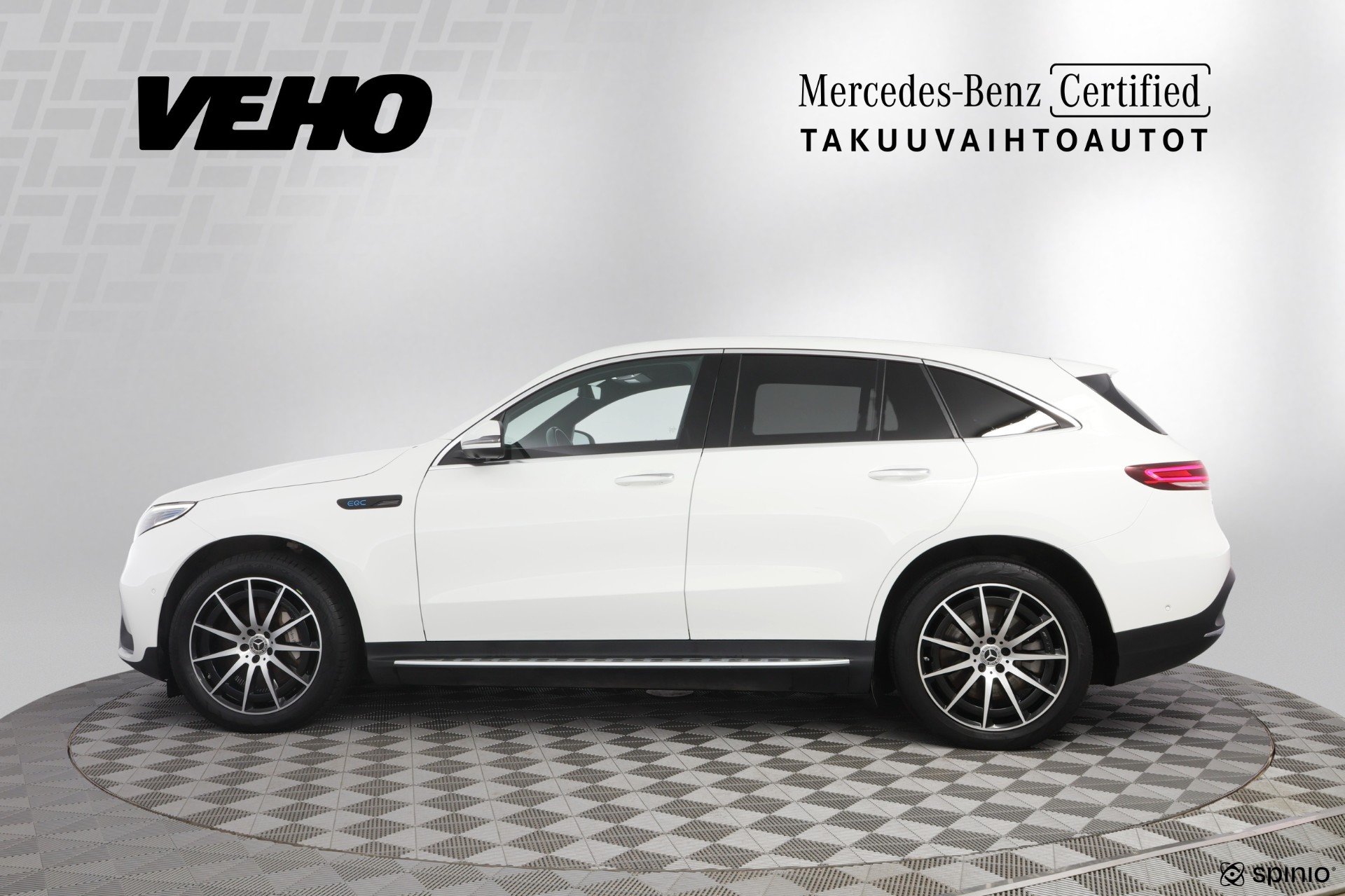 Mercedes-Benz EQC 2021, kuva 2/38
