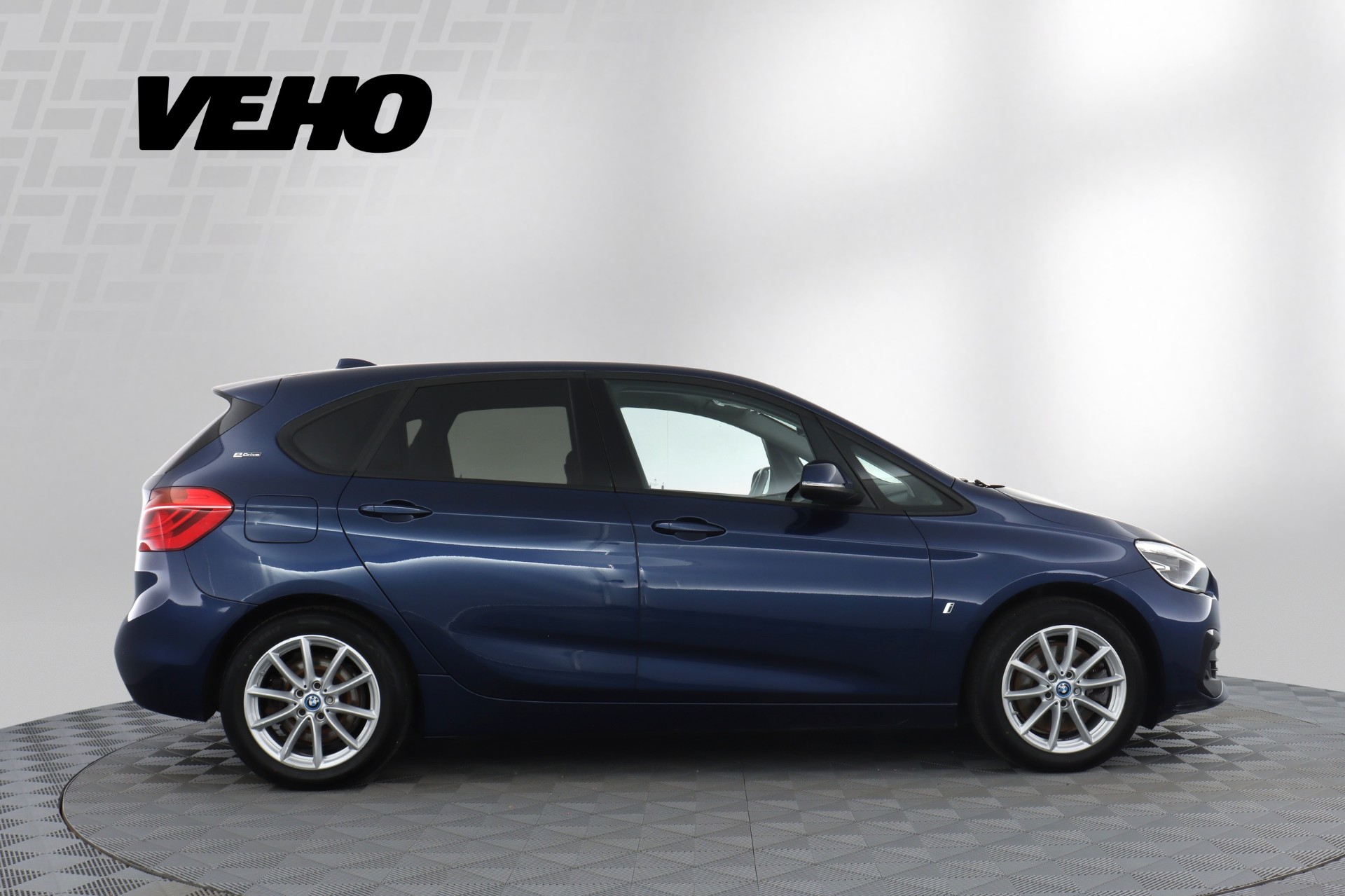 BMW 225 F45 Active Tourer 225xe A 2018, kuva 6/20