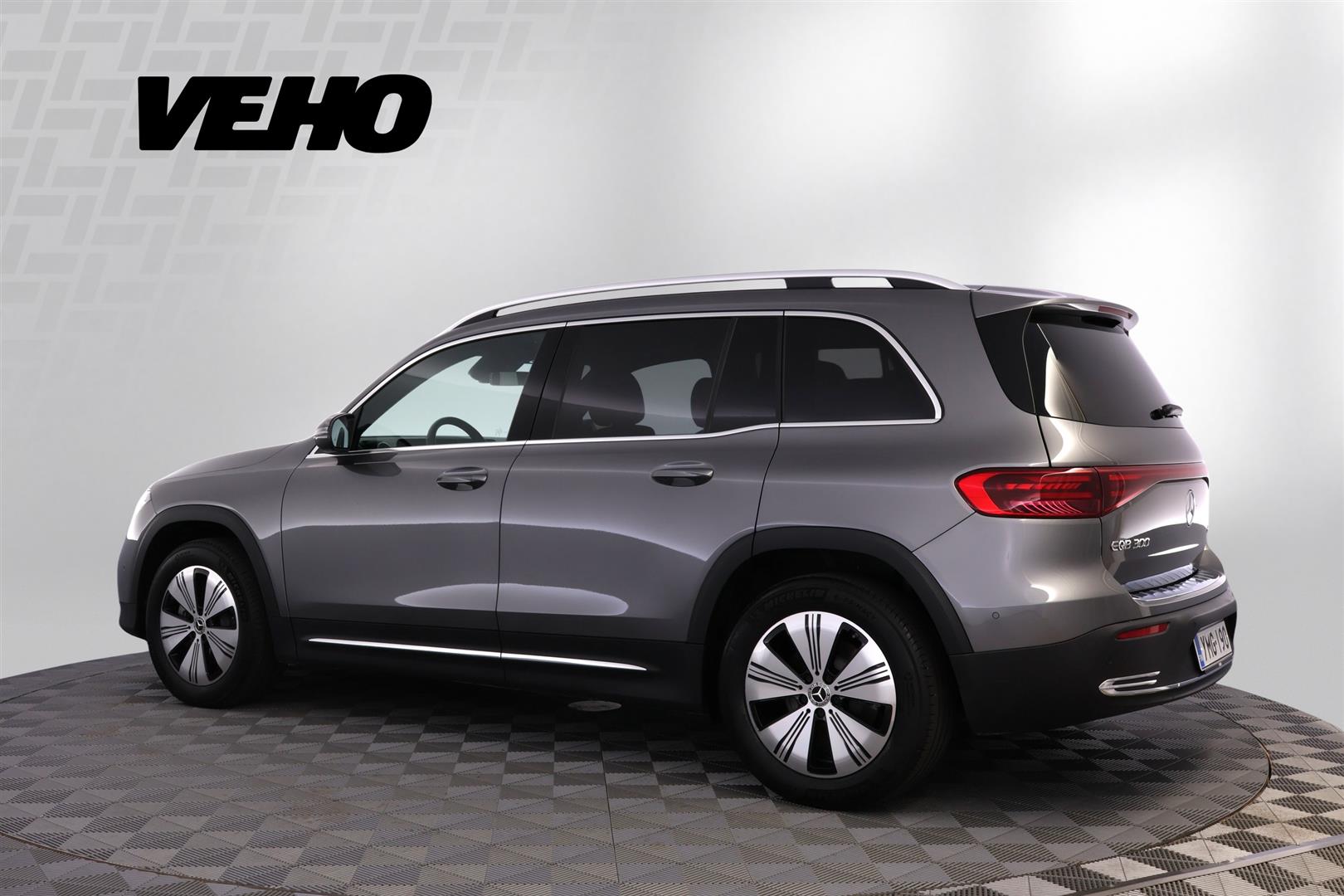 Mercedes-Benz EQB 300 4MATIC 2024, photo 4/39