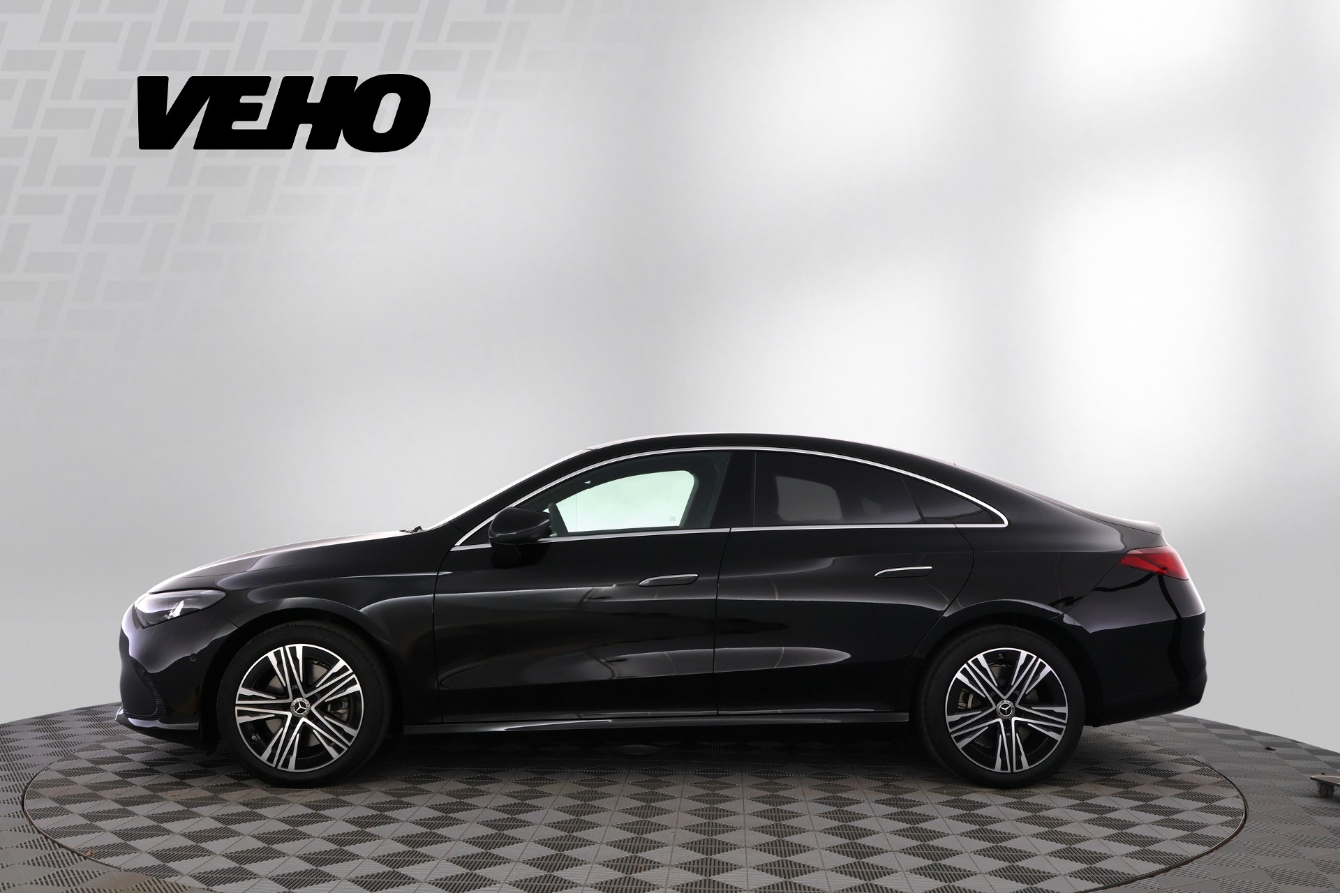 Mercedes-Benz CLA 350 4MATIC 2026, kuva 2/25
