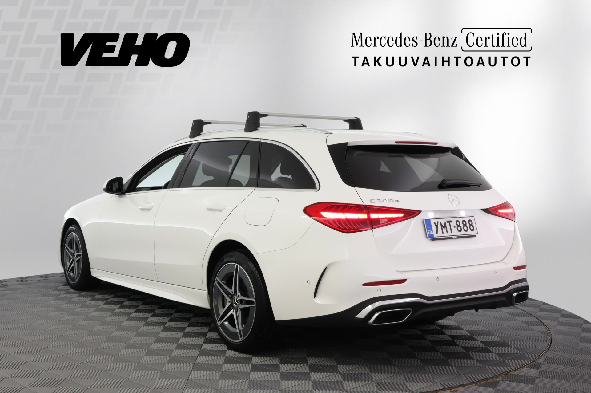 Mercedes-Benz C 300 e T A AMG 2024, photo 3/28