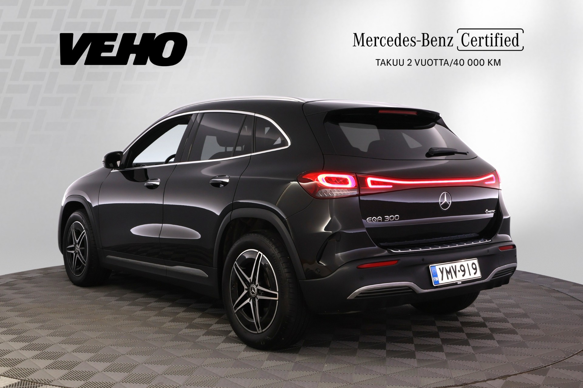 Mercedes-Benz EQA 300 4Matic AMG 2023, kuva 3/36