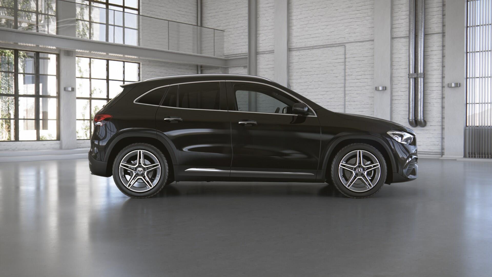Mercedes-Benz GLA 200 d A Business AMG 2021, photo 4/11