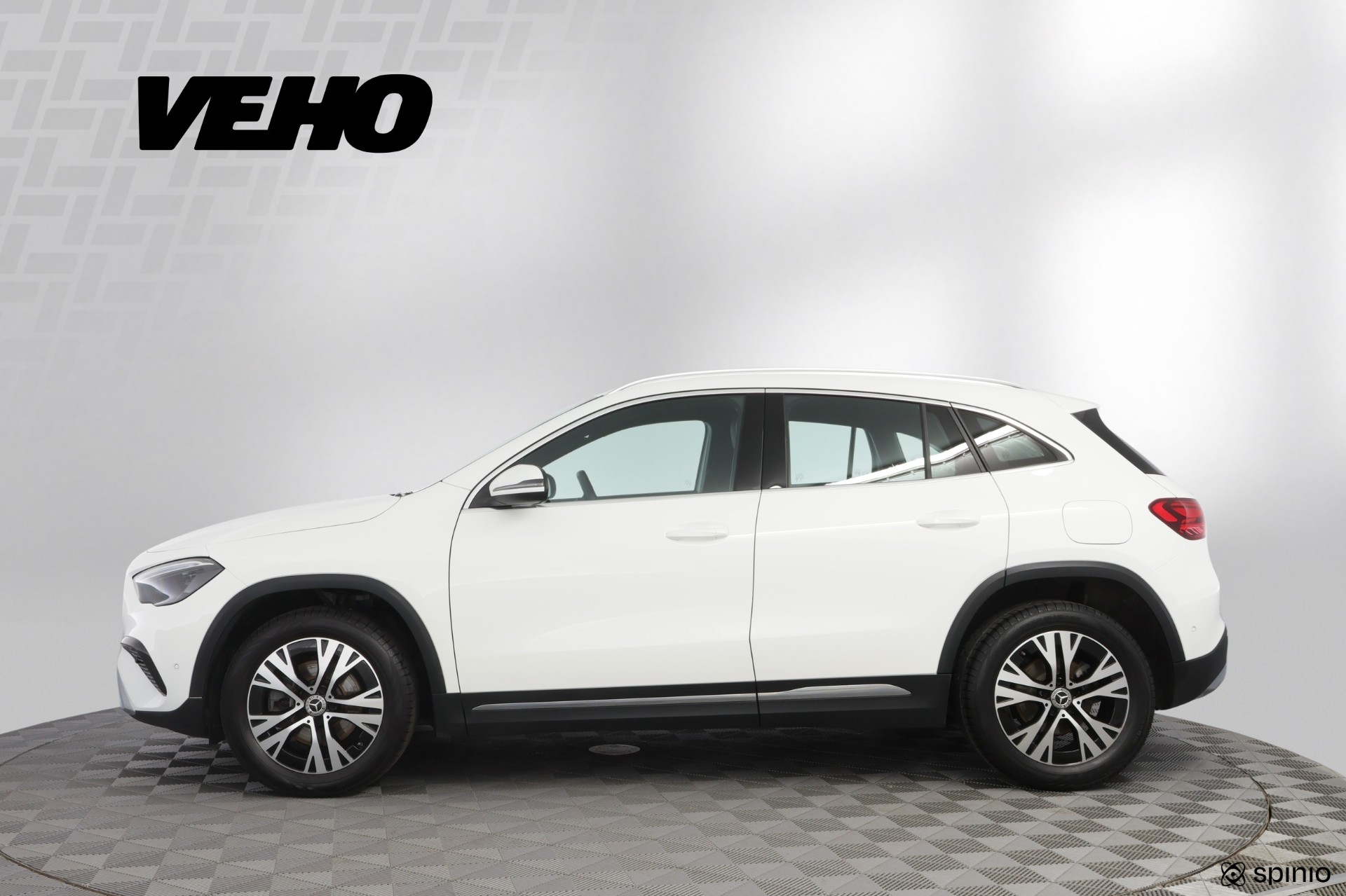 Mercedes-Benz GLA 2024, kuva 2/27