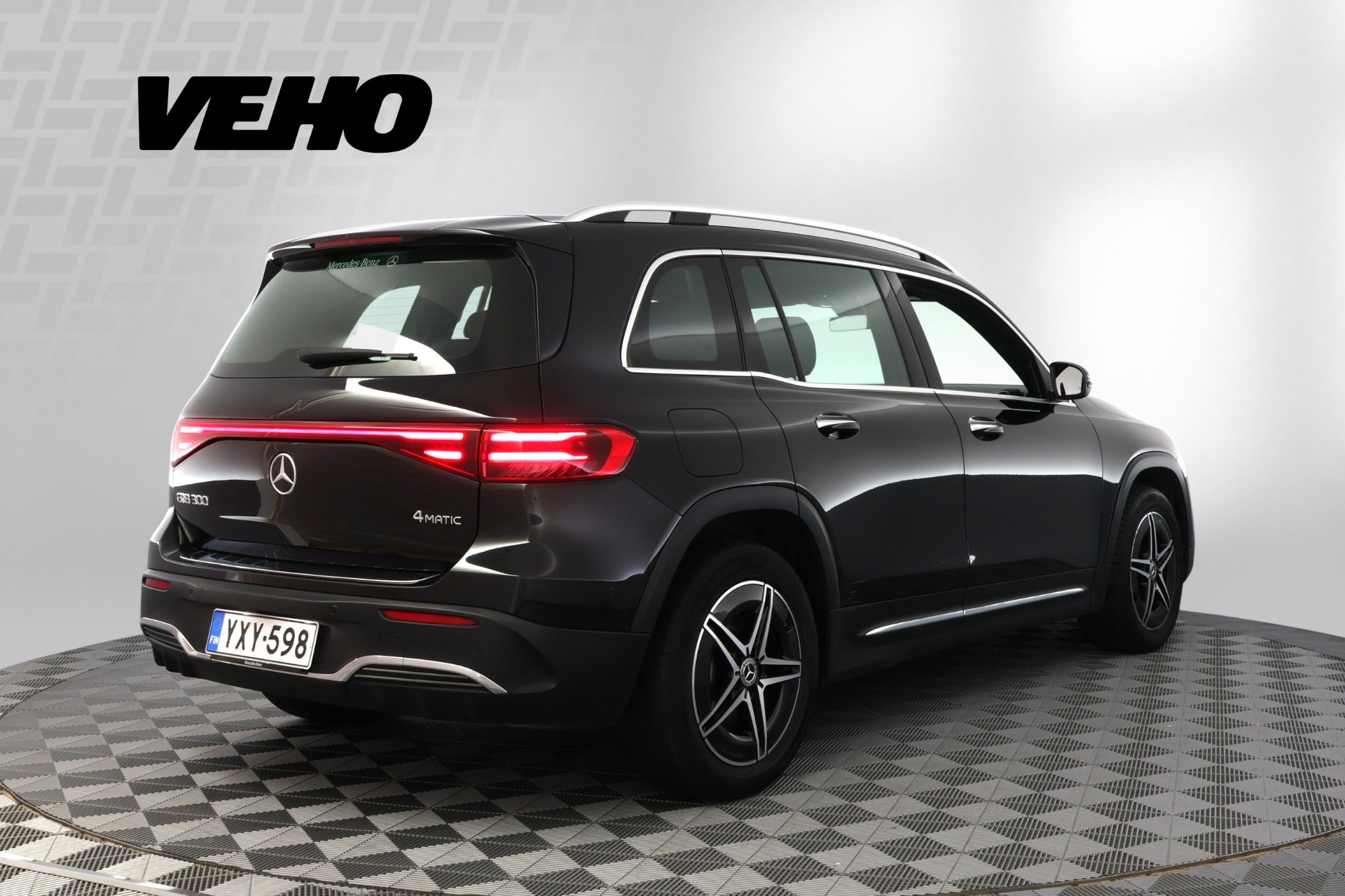 Mercedes-Benz EQB 300 4MATIC AMG Line 2024, kuva 5/28