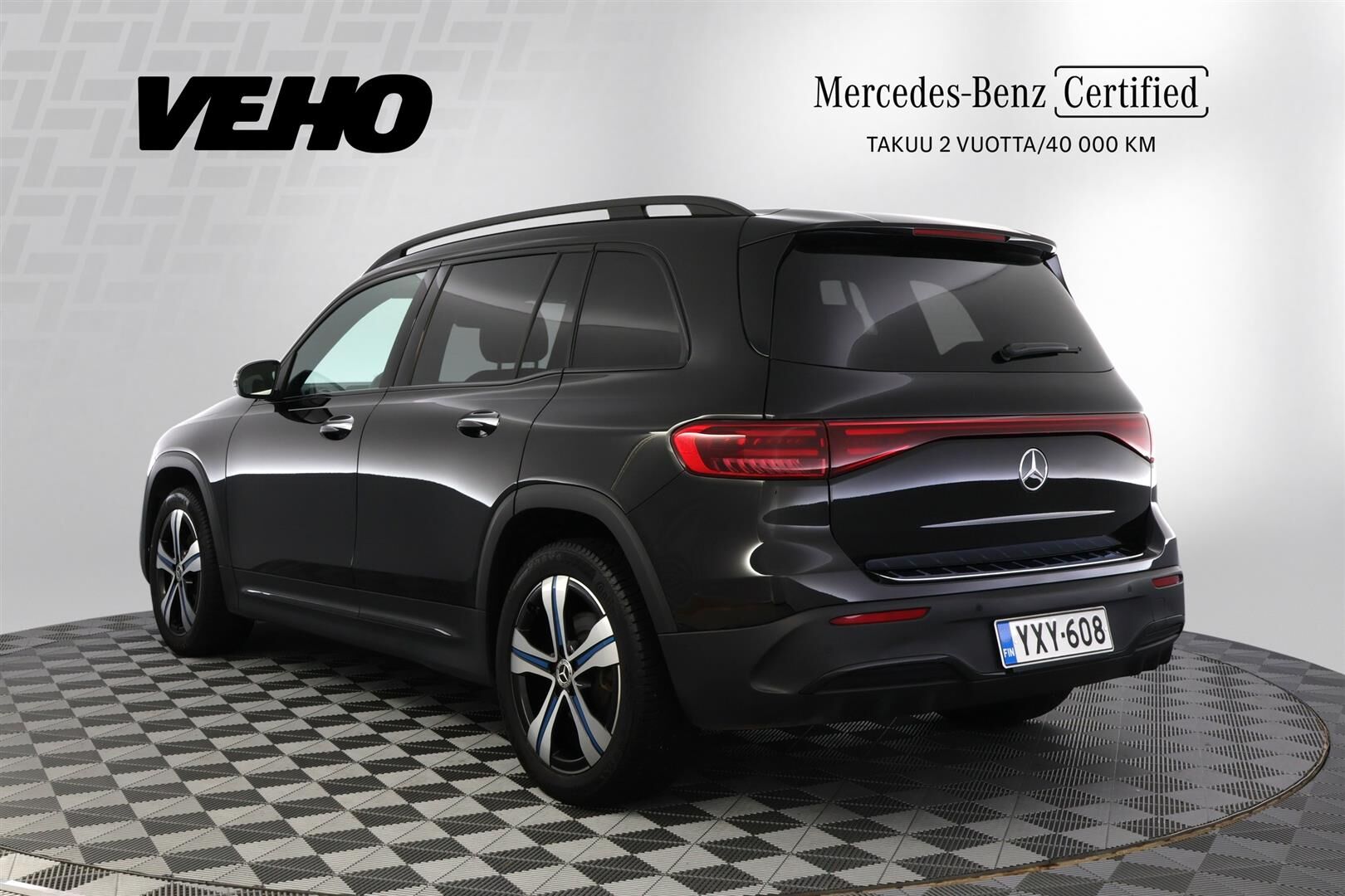 Mercedes-Benz EQB 300 4MATIC AMG Line 2024, bild 3/26
