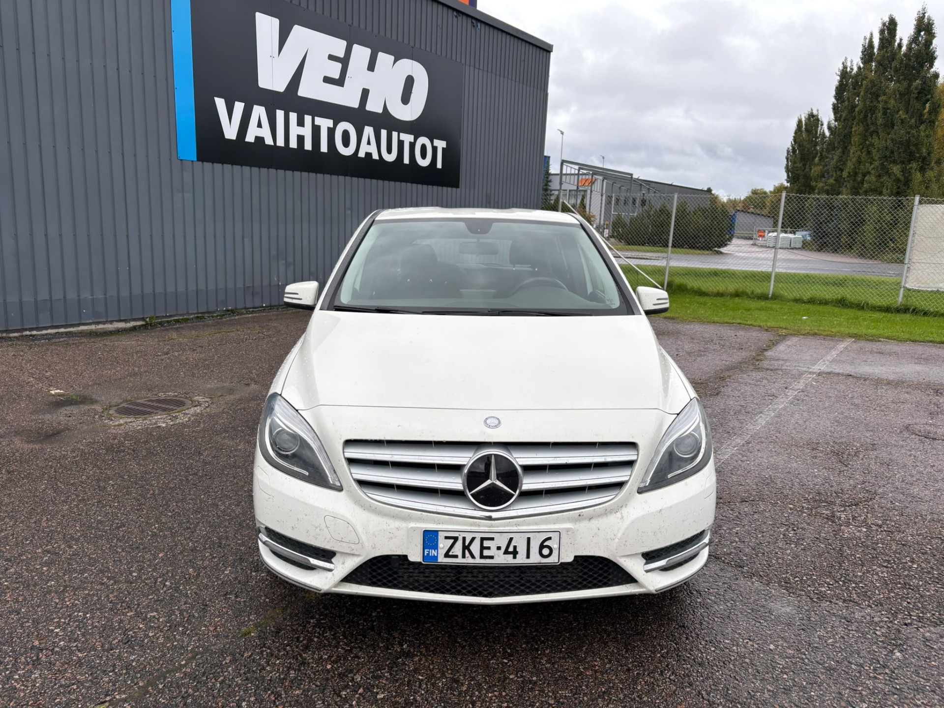Mercedes-Benz B 2014, kuva 5/10