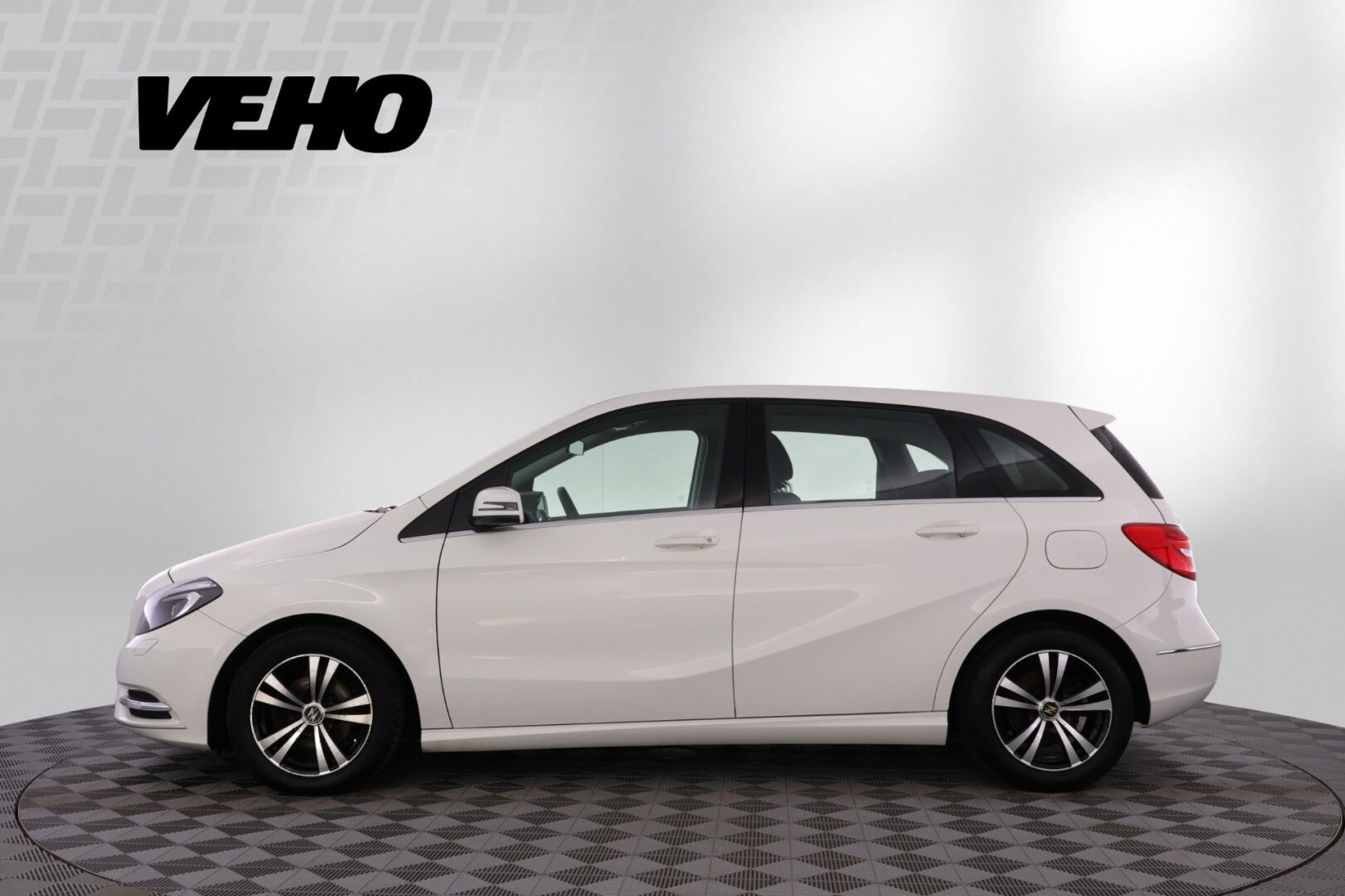 Mercedes-Benz B 2014, bild 2/28