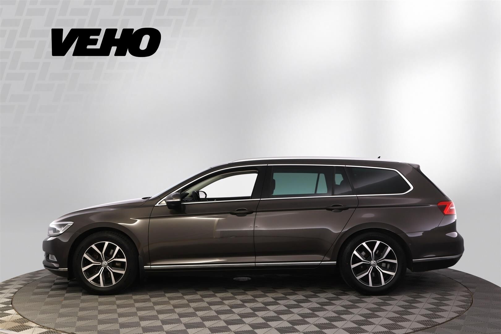 Volkswagen Passat 2018, bild 2/35