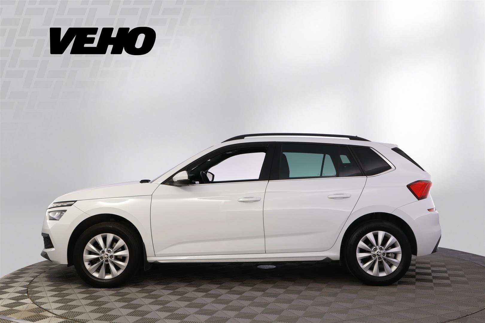 Skoda Kamiq 1,5 TSI Style DSG Autom. 2020, kuva 2/32